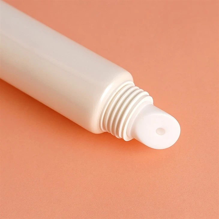 15ml Wholesale PE Plastic Soft Squeeze Cosmetic Packaging Tube Lip Balm Packaging Lip Skincare Cream Tube Lip Gloss Container